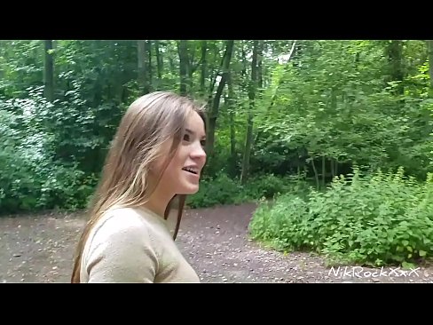 ❤️ На Евелина и предложив да се заебеме на јавно место! Таа рече да. Потоа ја заебав во газот и и свршив во уста. Потоа се налути. ❤ Порно кај нас ﹏